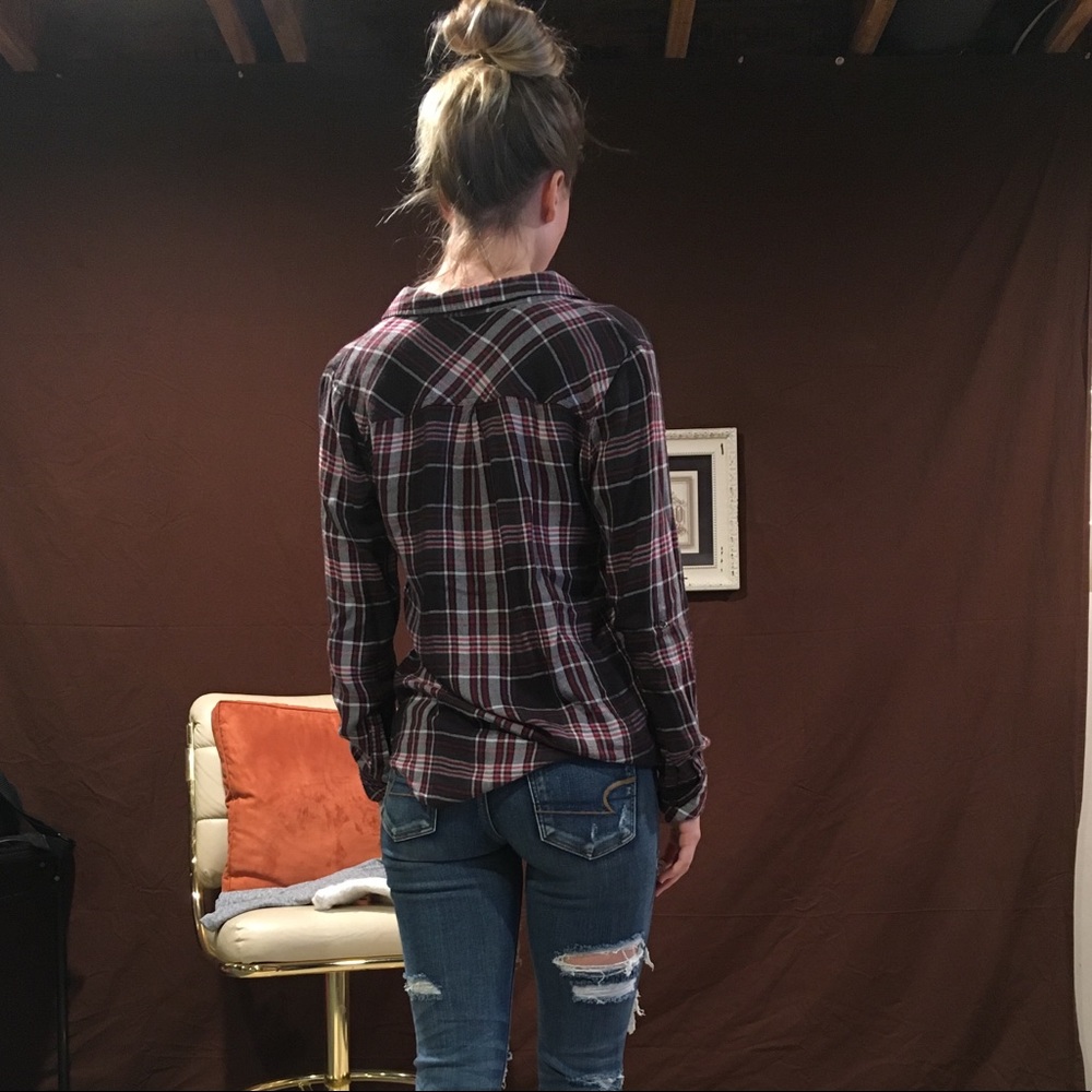 Plaid button down plus bonus inspirational tank!🌼